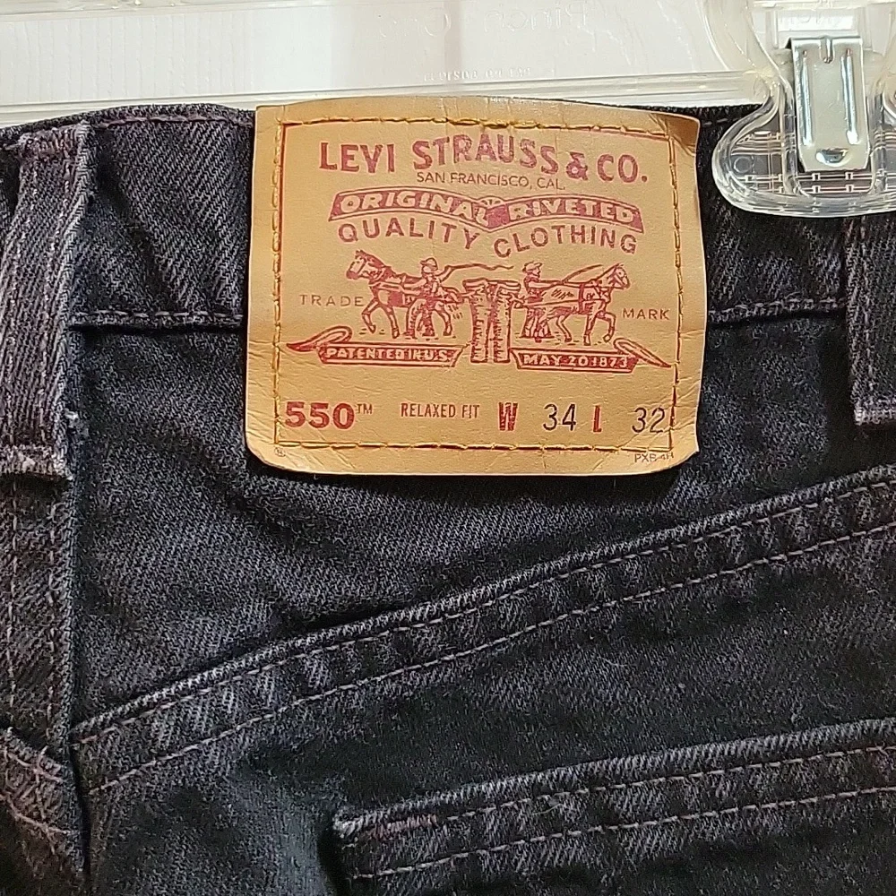 LEVIS Black Vintage 550 Relaxed Jeans - Picture 3 of 12